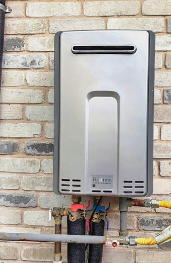 https://belmonthotwater.com.au/uploads/2025/06/instant-hot-water-systems-48570.jpg